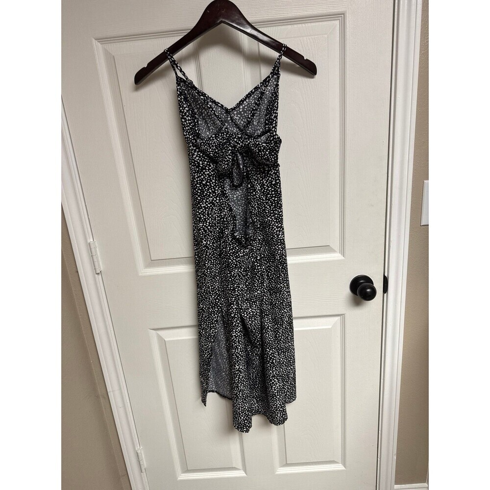 Size 6 Black and White Print Adjustable Bow Tie Cut Out and Double Slit Dress